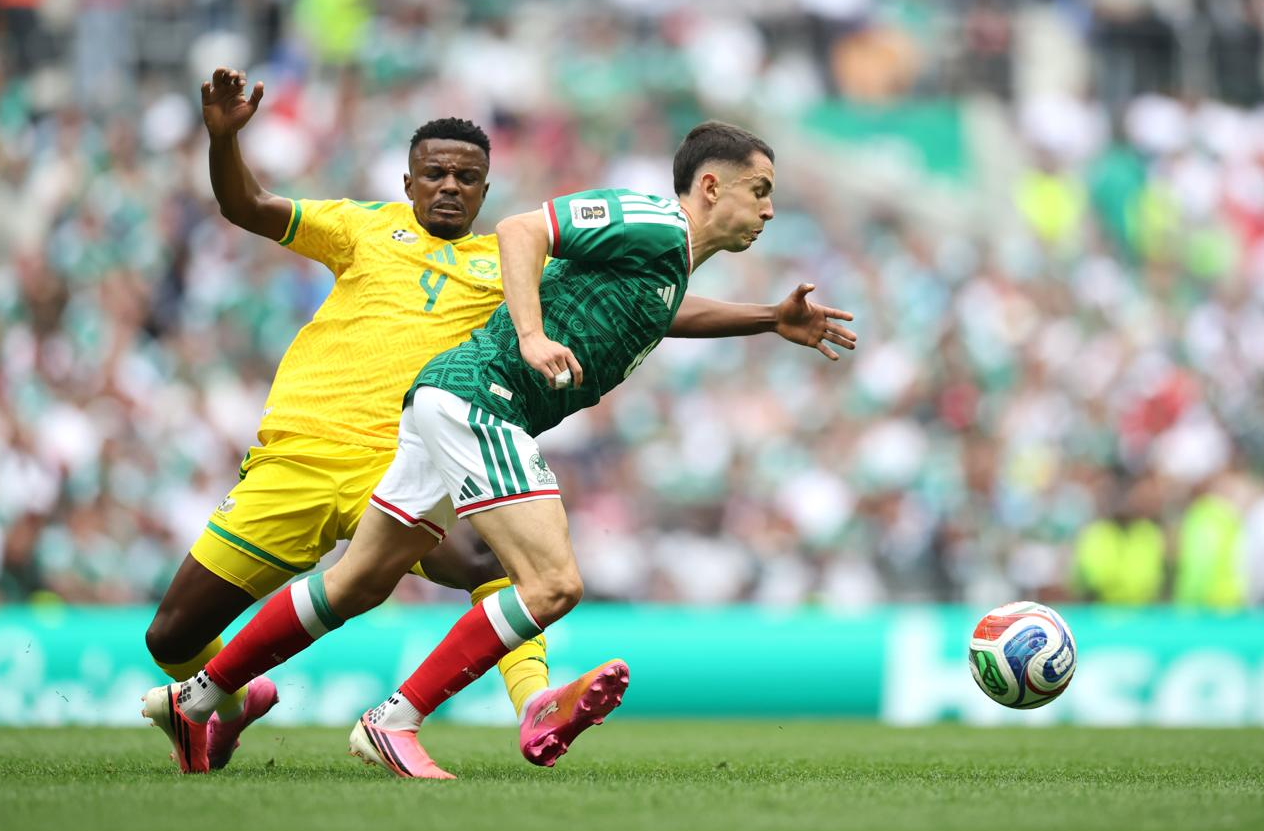 Mexico vs Nam Phi (02:00 – 12/06)